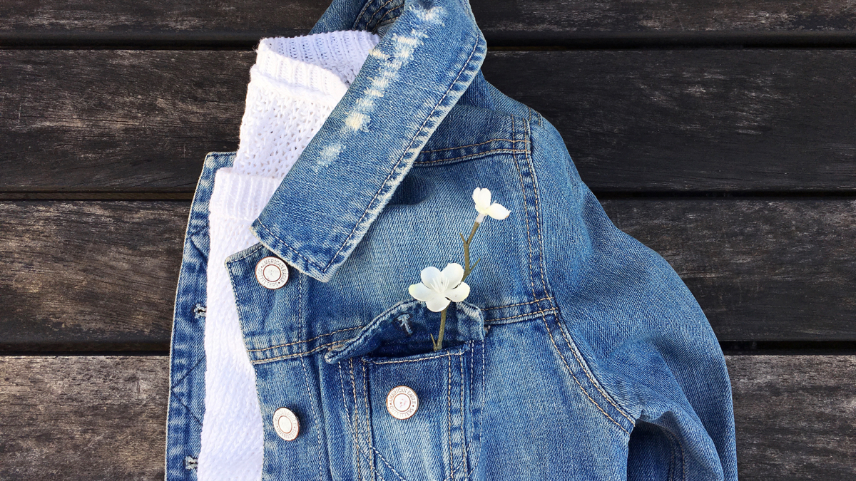 Jean Jacket with flower in pocket