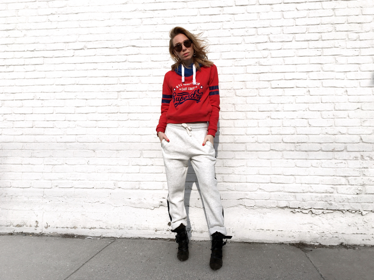 Woman posing in streetstyle photo